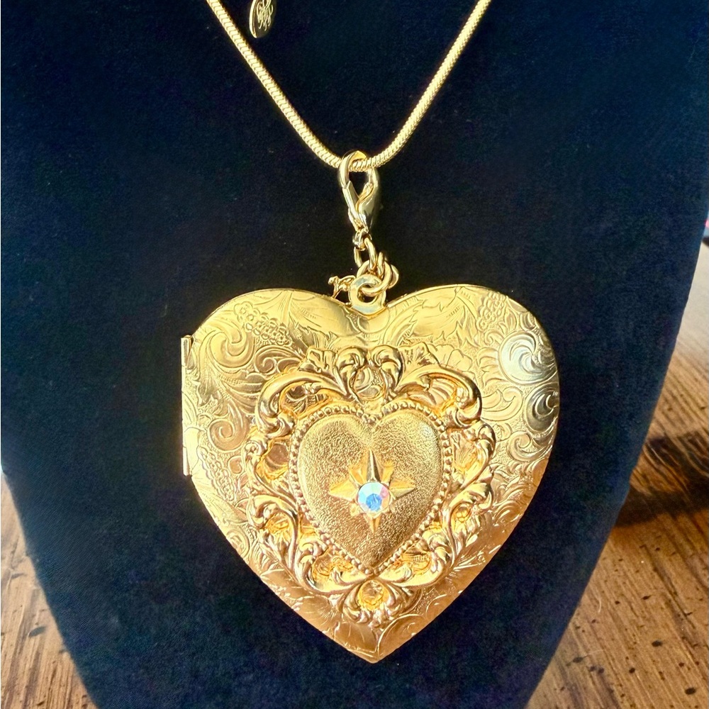 Kirks Folly Gold Tone Heart Locket